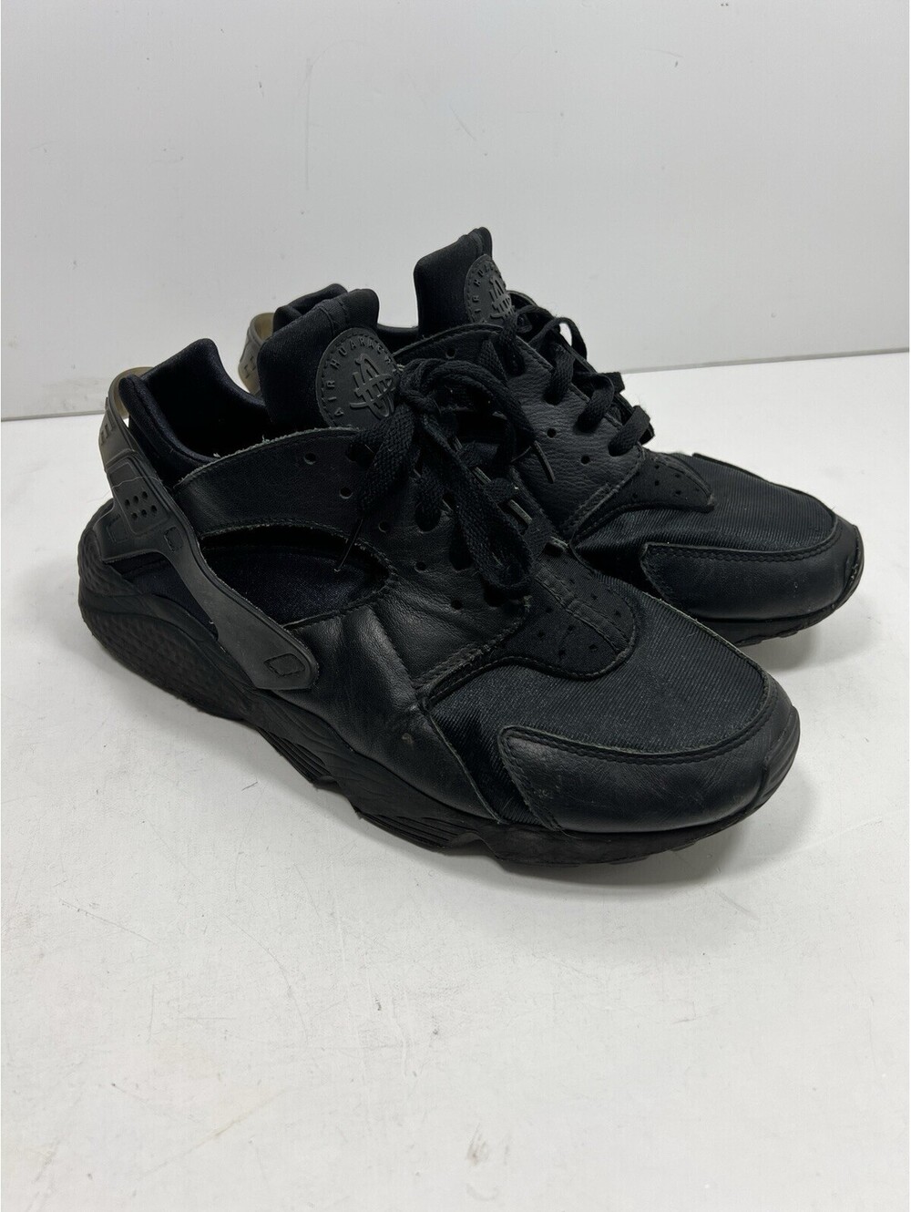 Nike Air Huarache Triple Black Sneakers Men Sz 11 DD1068-002 Running Shoes